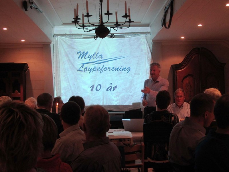 Tore Heldrup Rasmussen forteller om 10 års drift av MLF. Foto: Anne Gløersen