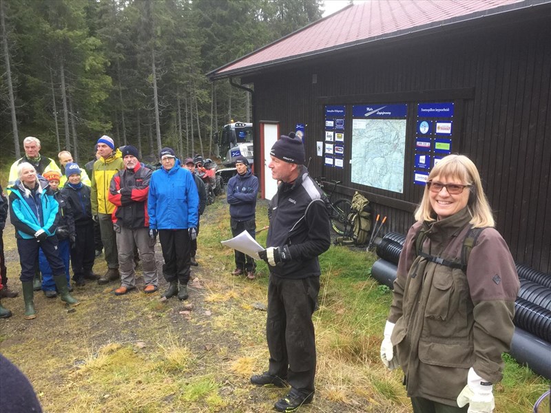 Hilde Reh Stensrud, Arild Bernstrøm, Stian Hauger, Bjørn Arild Madsen, Joshua, Åsmund og Rune Volla, Kåre Hansen, Ellen marie Hansen, Tom Erik Johnsen, Bo Engdahl, Tore Heldrup Rasmussen og Lene Li Dragland Foto: Nina Grønnestad Heldrup