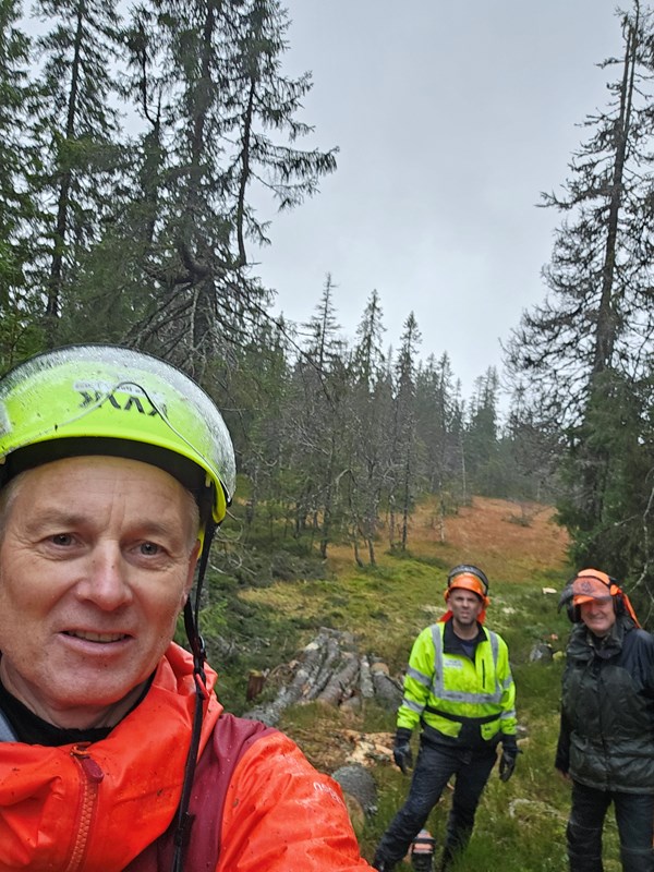 Eirik, Lasse og Lars Petter i Siljusæterlia. Foto: Lars Petter Fjeld
