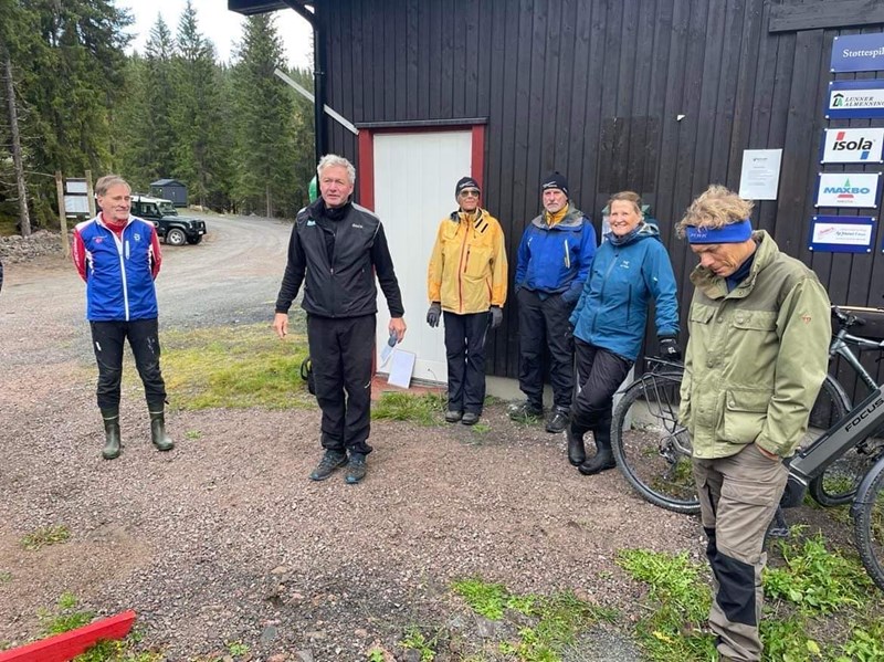 Kjell Ivar Skjemstad, Tore Heldrup Rasmussen, Ellen Marie Hansen, Kåre Hansen, Margarethe Wiese og Arne Bergan Andersen. Foto: Nina Grønnestad Heldrup