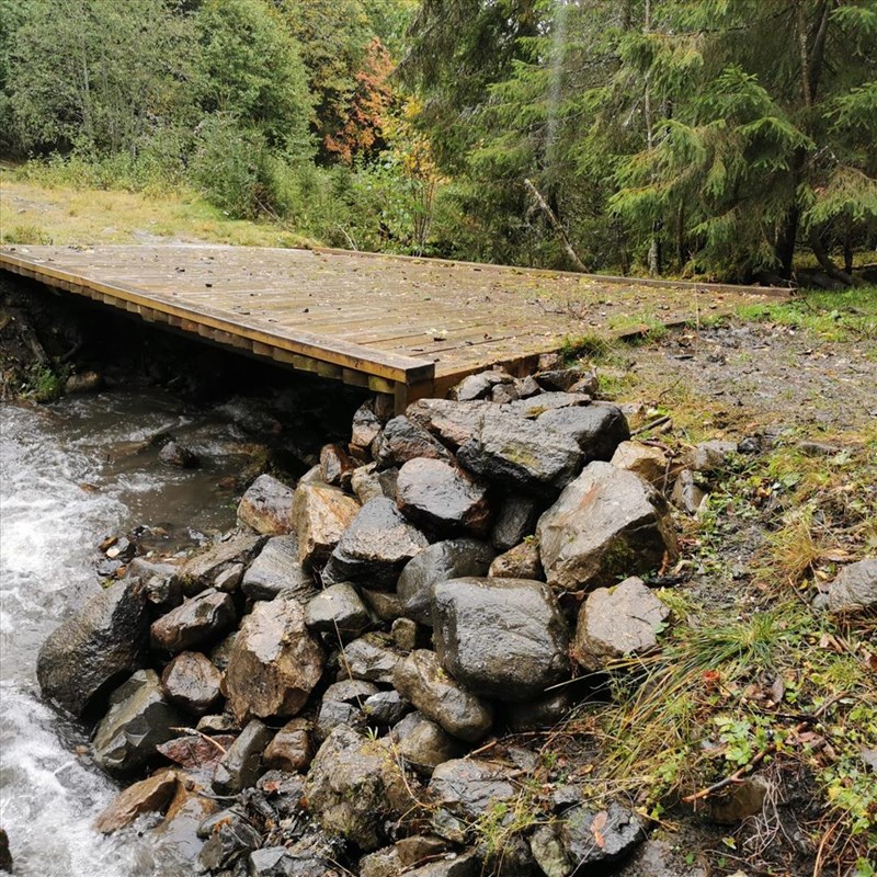 Fundament nordvestre hjørne på den store brua i Vestend reparert. Foto: Bo Engdahl